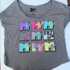 ⭐️⭐️Collectors MTV crop tee